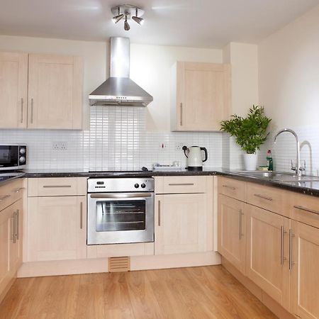 Millennium Plaza By Swa Apartment Cheltenham Bagian luar foto