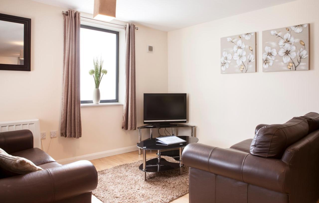 Millennium Plaza By Swa Apartment Cheltenham Bagian luar foto